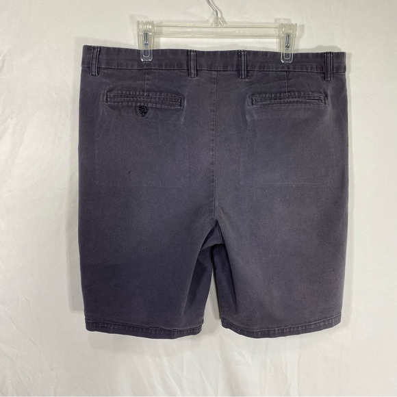 Old Navy Worn Distressed Condition Men’s Faded Gray Shorts - Picture 3 of 7
